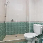 Ξενοδοχείο με διαμερίσματα Favorit 3*