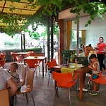 Favorit 3* Σάνι Μπιτς