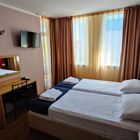 Favorit サニービーチ