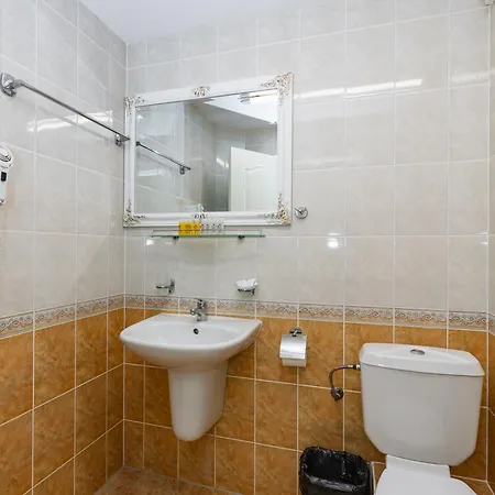 Favorit 3* サニービーチ