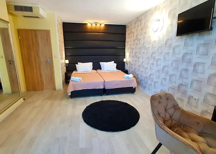 Favorit Apart Otel 3*