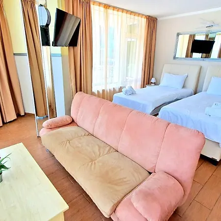 Favorit Aparthotel