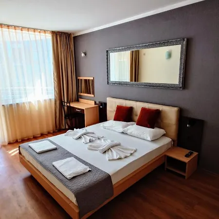 Aparthotel Favorit Sunny Beach