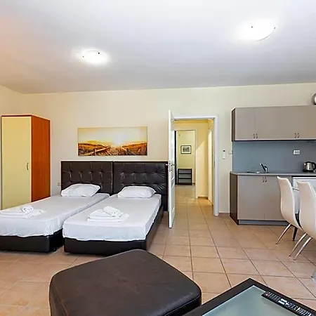 Favorit Hotel apartamentowy