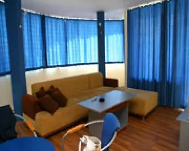 Favorit Aparthotel 3*