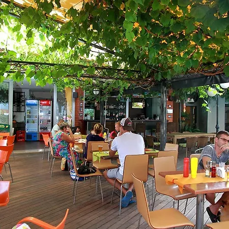 Apartmanhotel Favorit