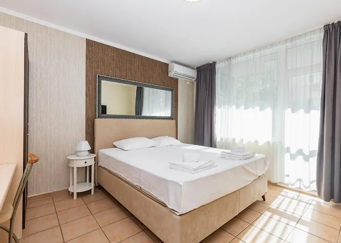 Aparthotel Favorit Sunny Beach