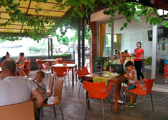 Favorit 3* Sunny Beach